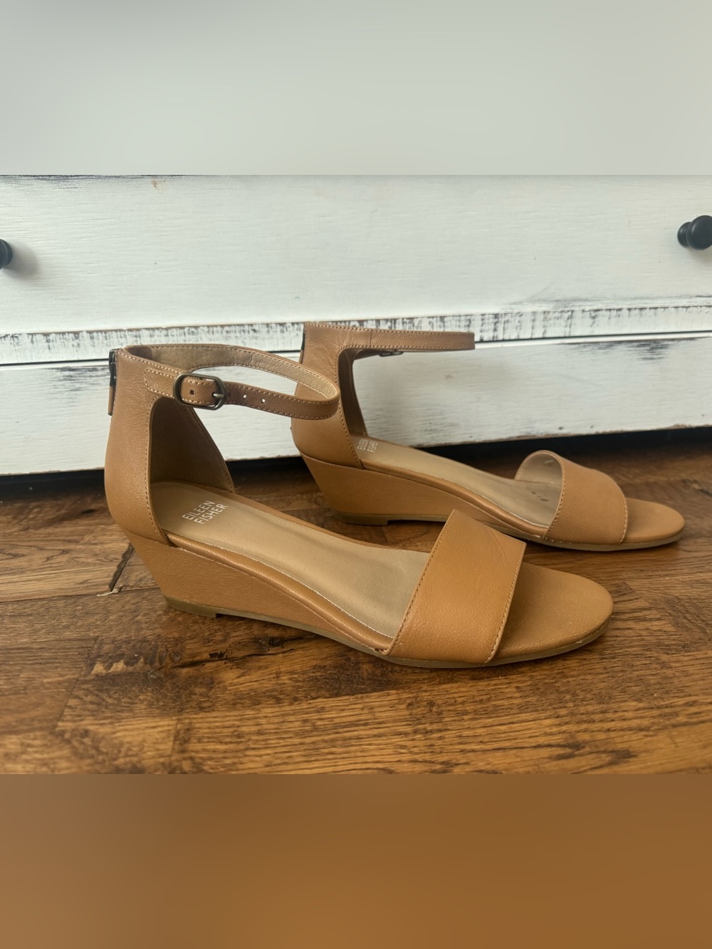 Eileen FIsher Mara Tumbled Leather Wedge Sandal Honey Women's Size 8.5